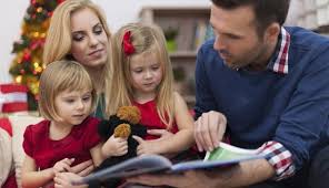 Gerade in der vorweihnachtszeit finden sich viele geschichten die zum nachdenken anregen oder auf missstände aufmerksam machen. Weihnachtsgeschichten Zum Vorlesen Fur Grosse Und Kleine Kinder