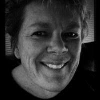 Debbie Reiser's Instagram, Twitter & Facebook