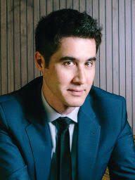 How to Fool Your Parents: 25 Brain-Breaking Magic Tricks by David Kwong,  Michael Korfhage, Paperback