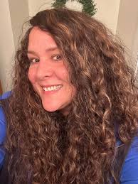 Aww had such a good time! The orchestra was amazing! 🥲 Thank you Mom 😇💛  Hadn't gotten dressed up or out of the house in weeks!!