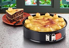 My friend recently gave me this recipe which was an old classic she always made for hiking and camping trips. Le Creuset Easter Simnel Cake Harts Of Stur