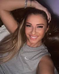 Exclusiv anamaria prodan, reacție virulentă în momentul în care a aflat despre posibilitatea ca reghe să revină la fcsb. Pro Tv Anamaria Prodan O NouÄƒ Fotografie Pe Instagram AlÄƒturi De LaurenÈ›iu Reghecampf Bdquo SoÈ›ul Perfect