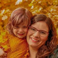 Would a jumping spider make a good class pet for 3-4 year olds?