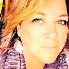 Cici Schultz (@ciciroses)