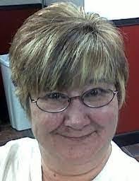 Lisa Ogan's Instagram, Twitter & Facebook