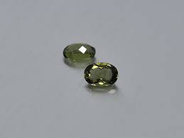We did not find results for: Prirodny Vltavin Moldavit Oval 5 X 7 Mm Zlatnickekamene Sashe Sk Handmade Mineraly