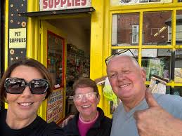 We adore our gorgeous Mary She can sell a ketchup Popsicle to someone with  white gloves. She's really good She not only is a nutritionist but also the  ambassador to @lululemon in