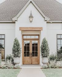 Bohemian design today is about incorporating many different things from different philosophies, parts of the world, and ways of life. Hausdekor Hausdekoration Dekoration Einrichten Wohnideen Wohnung Schlafzimmer Wohnzimmer House Exterior Dream House Exterior Boho House Exterior