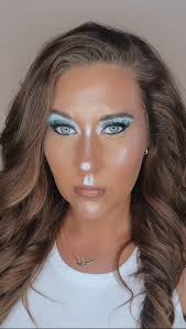 Welcome to the group my loves!! And thank you for believing enough in me to  take this wild ride together!! 💄