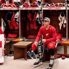 53) of the 2013 nhl draft after helping canada finish first at the 2012 ivan. Madison Bowey M Bows4 Twitter