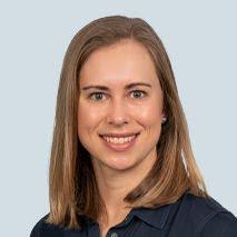 Lindsay Dutton's Instagram, Twitter & Facebook