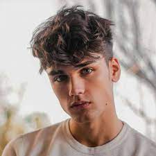 25 Best Low Maintenance Haircuts For Men 2021 Guide