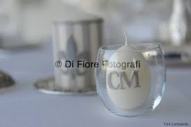 Per le tue nozze perfette, una bomboniera romantica e delicata che puoi personalizzare a tuo piacere. Fotografi Di Nozze Napoli Segnaposto A Tavola Candela Personalizzata Con Iniziali Sposi Wedding Photographer Fotografi Napoli Di Fiore Fotografi 081 475160