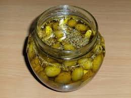 Einlegen Oliven Grun Pikant Eingelegt Rezept Rezept Oliven Selbst Einlegen Lebensmittel Essen Rezepte