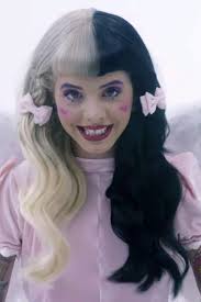Bit.ly/subazaleahart description of video more. Melanie Martinez S Hairstyles Hair Colors Steal Her Style
