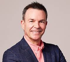 Julian Chastain's Instagram, Twitter & Facebook