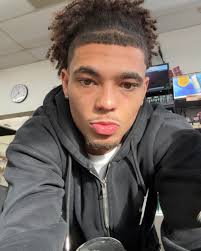 dapped em up but don't got my respect✍️”