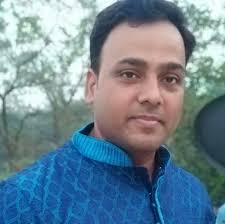 11 साल पहले, एक आम लड़का अपने कज़िन की शादी में मुंबई आया था। भीड़-भाड़,  चमक-दमक और सपनों के इस शहर में खड़े होकर उसने कभी सोचा भी नहीं था कि एक