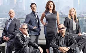 Law and order brought its special victims unit to the small screen in 1999. Law Order Svu Cast Pic Tv Fanatic
