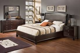 Shop allmodern for modern and contemporary bedroom furniture to match every style and budget. Master Bedroom Decorating Ideas With Dark Furniture Mangaziez