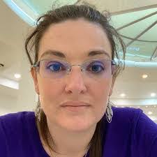 Karla Rutherford's Instagram, Twitter & Facebook