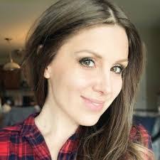 Danielle Headley's Instagram, Twitter & Facebook