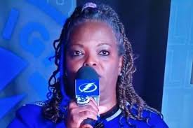 Sore Throat Prompted Tampa Bay Lightning Anthem Singer To Include Crowd  During Game 5 Rendition