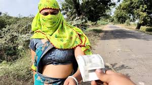 Komal Stood on the Road for the First Time and Started the Business of Randi