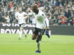 Atiba performansıyla 3 asist yapmayı hak etti. Atiba Hutchinson Can Photos Playmakerstats Com