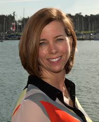 Keri Bartholomew's Instagram, Twitter & Facebook