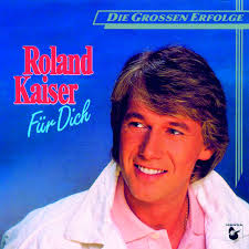Schach matt — durch die dame im spiel schach matt — weil sie mir so gefiel schach matt — denn sie spielte sehr klug schach matt — packte mich. Schachmatt Song By Roland Kaiser Spotify