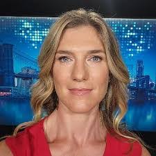 Emily Waldman's Instagram, Twitter & Facebook