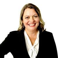 Kimberly Thies's Instagram, Twitter & Facebook