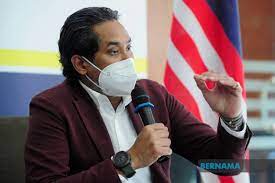Umur 45 tahun) adalah seorang politikus malaysia yang menjabat sebagai menteri sains, teknologi dan inovasi malaysia sejak 10 maret 2020 dan menteri koordinator program. Govt Looking Into Easing Restrictions For Fully Vaccinated Individuals Khairy