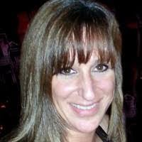 Susie Goldberg's Instagram, Twitter & Facebook