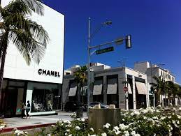 Hours may change under current circumstances Chanel Store Rodeo Drive Beverly Hills Chanel Store Los Angeles Beverly Hills Summer Store