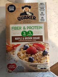 With 6g of protein and 7g of fiber, fiber & protein oatmeal helps set you up for success for the remainder of your day. Quaker Instant Oatmeal Fiber Protein Maple Brown Sugar Calories Nutrition Analysis More Fooducate