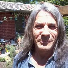 Stream Chris Loft music