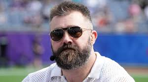 Even LeBron James couldn't believe the Saquon Barkley reverse hurdle