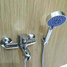 Tersedia keran wastafel, shower dll dari berbagai merk seperti toto, american standard, onda dan lainnya. Kran Air Panas Dingin Kran Bathtub Keran Kran Kamar Mandi Kran Model Toto Bath Mixer Lazada Indonesia