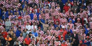 Maçtaki ilk tehlikeyi hırvatistan gerçekleştirdi. Hirvatistan Turkiye Maci Seyircisiz Hirvatistan Mac Fifa