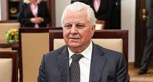 Jun 03, 2021 · глава делегації києва у ткг щодо донбасу леонід кравчук розповів про ситуацію з перенесенням мінського процесу і пояснив, як можна змінити формат перемовин Leonid Kravchuk Budemo Robiti Najrishuchishi Kroki Dlya Rozblokuvannya Roboti Tkg Ale Tilki V Nacionalnih Interesah Ukrayini Armiyainform