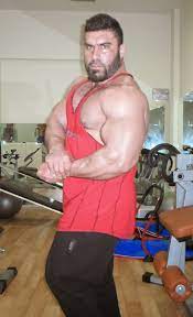 Muscle Lover: The Greek beast Dimitris Moutzouris (2)