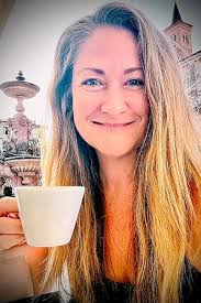 Layla Burns: Movies, TV, and Bio