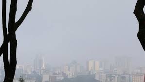 Curitiba registrou neste domingo (27) a maior temperatura de 2020, de acordo com os dados do simepar. Curitiba Tem Forte Neblina E Temperaturas Baixas Nesta Terca Feira 15