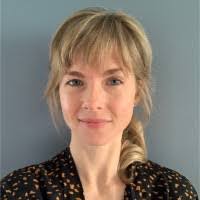 Eva Cook's Instagram, Twitter & Facebook