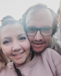 Clare Delaney's Instagram, Twitter & Facebook