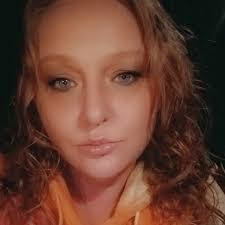 Randi Morrow's Instagram, Twitter & Facebook