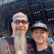 Billie Braun's Instagram, Twitter & Facebook