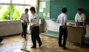 Education System 10 Distinctive Features Of The Japanese Education Education System Student Cleaning Education